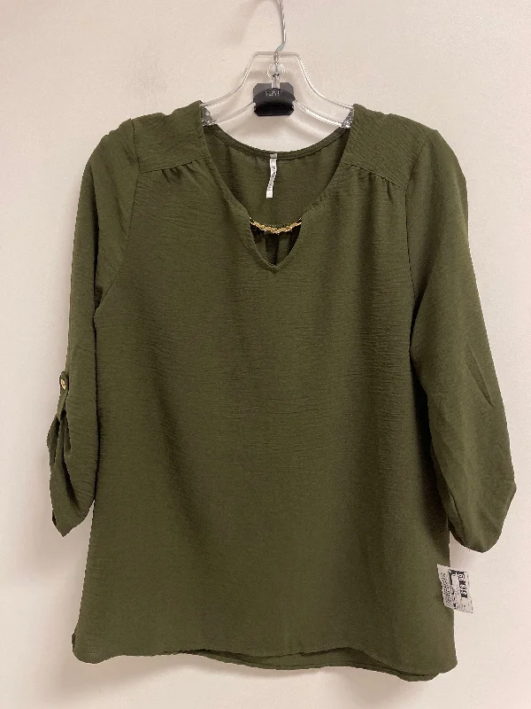 Top 3/4 Sleeve By Clothes Mentor In Green, Size: M